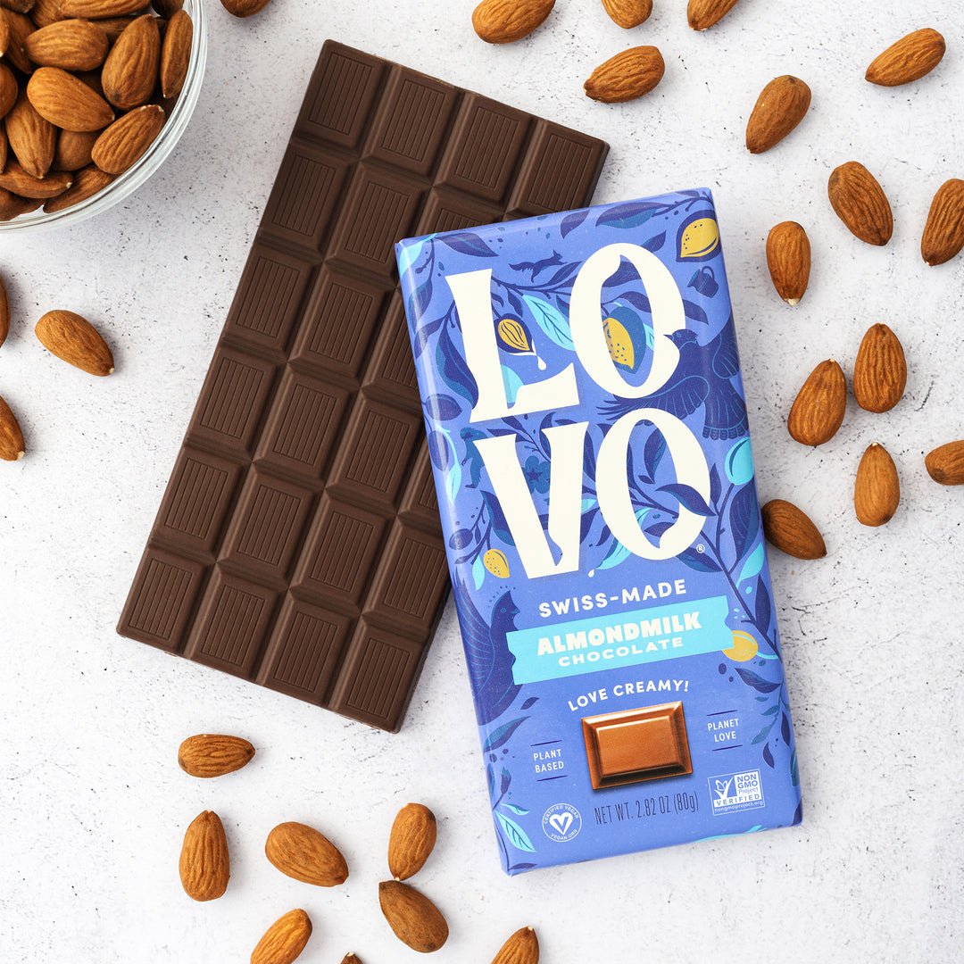 Chocolate with almonds
